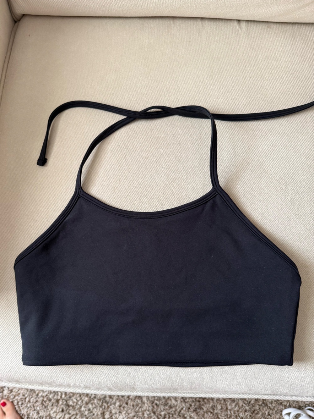 Halter tie sports bra